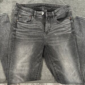 American Eagle Women’s Black Wash High-Rise Jegging
